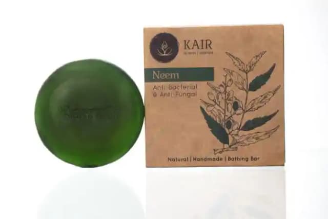 Kairali Neem Soap (1 Box Of 100 gm Soap)