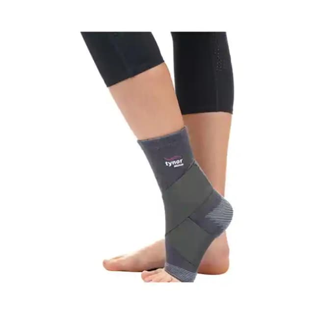 Tynor D 01 Ankle Binder Small (1 Packet Of 1 Unit)