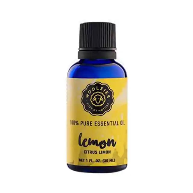 Woolzies 100% Pure Essential Oil Lemon (1 Bottle of 30 ml Oil)